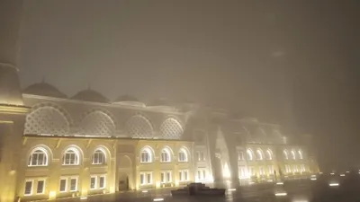 İstanbul’da gece saatleri yoğun sis