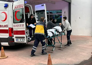 Sanatçı Ferdi Tayfur'dan korkutan haber: Hastaneye kaldırıldı!