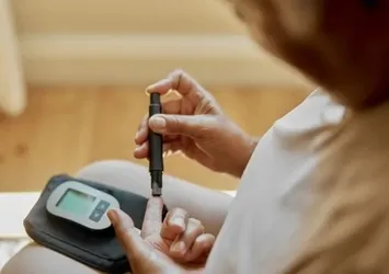 Diyabet hastaları dikkat! Bu hatalar insülin direncinizi yerle bir ediyor