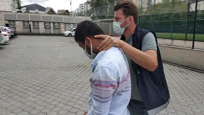 SON DAKİKA | Samsun’da operasyon: 7 bin 336 adet uyuşturucu hapla yakalanan şahıs tutuklandı - 1