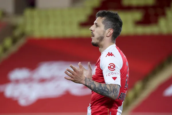 1618218758181.jpg Trabzonspor'dan Stevan Jovetic bombası! Menajerler önerdi - 5