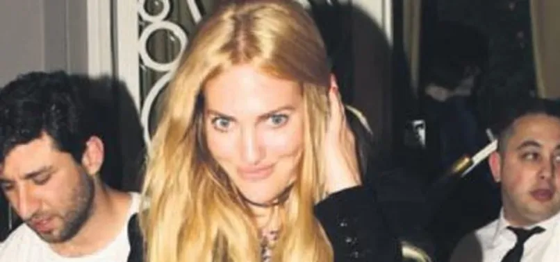 Meryem Uzerli ayrılığı böyle kutladı