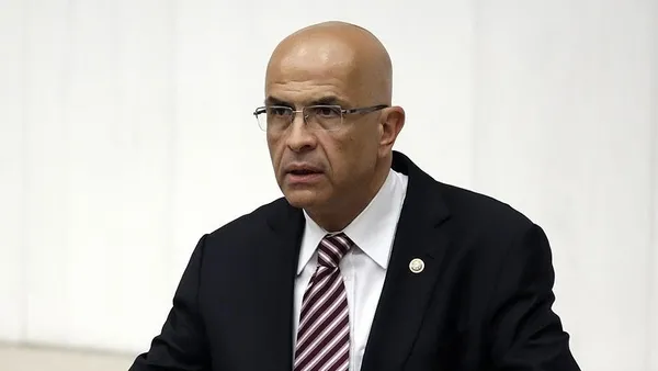 Yargıtaydan CHP’li Enis Berberoğlu hakkında karar