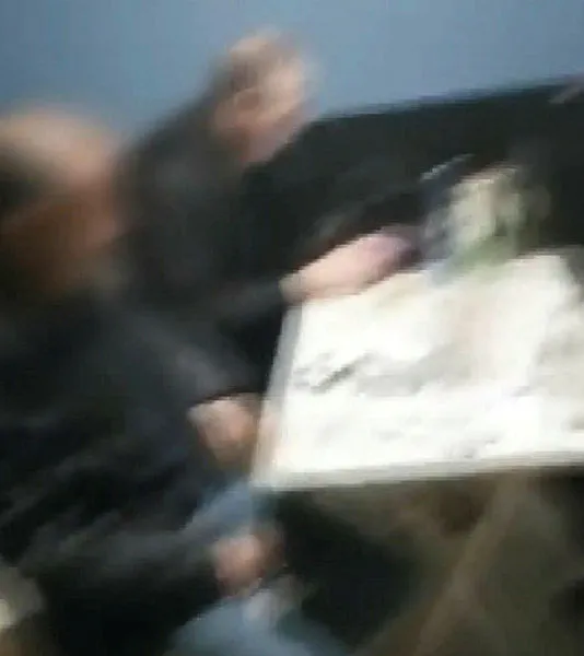 Esenyurt’ta şaşkına çeviren olay! Üstü market altı meyhane çıktı! Kaymakam Vural Karagül suçüstü yakaladı - 2