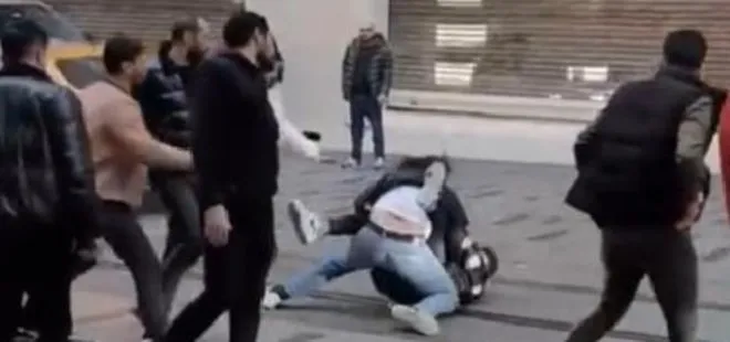 İstiklal Caddesi’nde ‘laf attın’ kavgası! O anlar kamerada