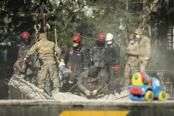 Nusret’ten deprem bölgesi için yardım! 25 milyon TL bağış