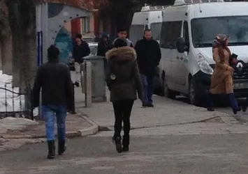 Polis 3'ü kadın 4 şüpheliyi Konya'da suçüstü yakaladı