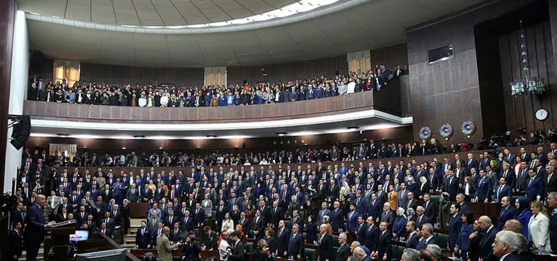 AK Parti'den koronavirüs önlemi! Toplantılara alınmayacaklar