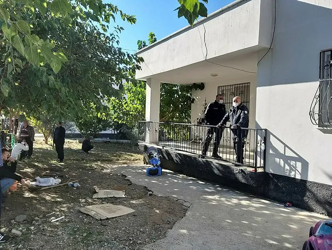 Adana’da ağrı kesici ilaç içip uyuyan genç ölü bulundu - 4