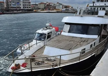Çanakkale'de ABD bayraklı yat kaptanı gözaltına alındı