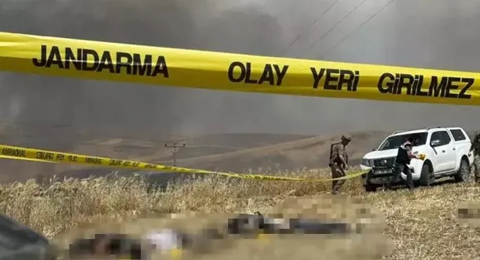 diyarbakirda-9-kisinin-oldugu-arazi-kavgasinda-gelisme-firari-6-kisi-tutuklandi-1717174056109.jpg Diyarbakır’da 9 kişinin öldüğü arazi kavgasında gelişme: Firari 6 kişi tutuklandı - 1
