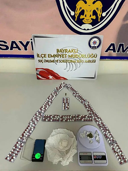 İzmir'de zehir tacirlerine operasyon! Uyuşturucuyu sakladığı yer pes dedirtti - 1