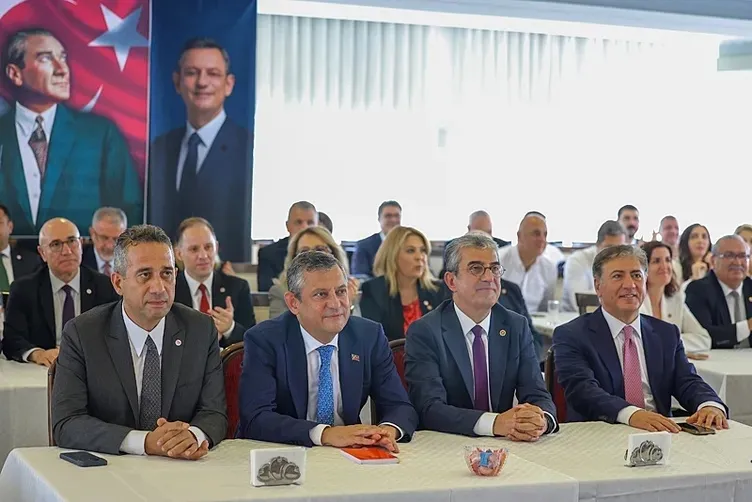 Kongre öncesi truva temizliği: CHP’de hesaplaşma düğmesine basıldı! Özel’in parti içi yapılanma planına neşter - 2