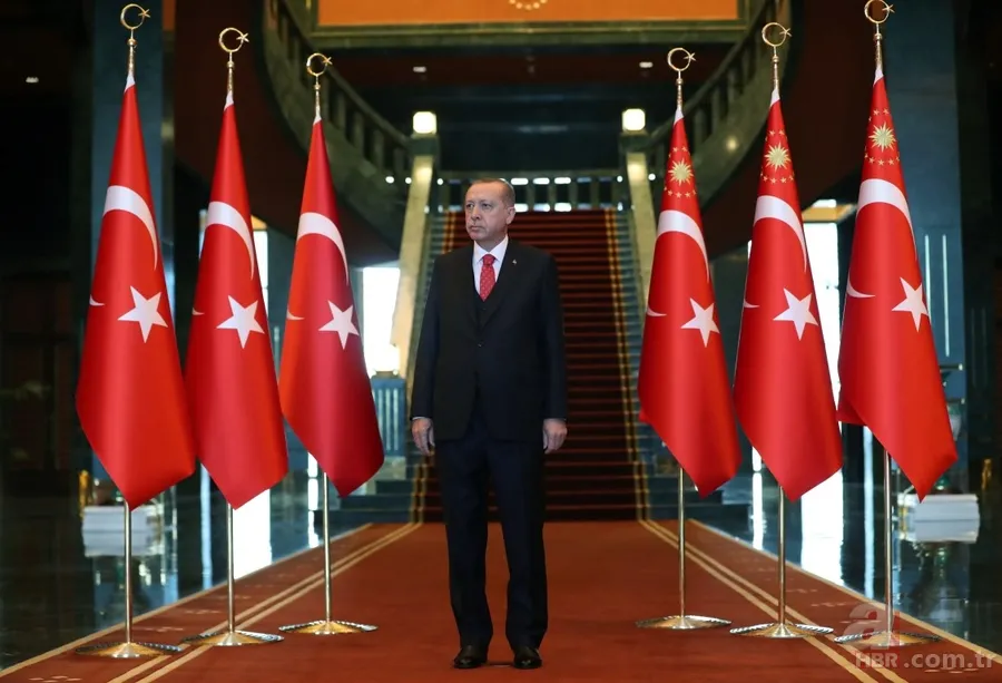 Külliye'deki törende Başkan Erdoğan'ın arkasında yer alan panonun önemi ne? 25