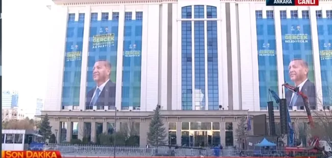 Türkiye genelinde sandıklar kapandı! Parti merkezlerinde son durum ne?