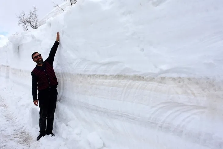 Muş’ta nisan ayında 6 metre karla mücadele