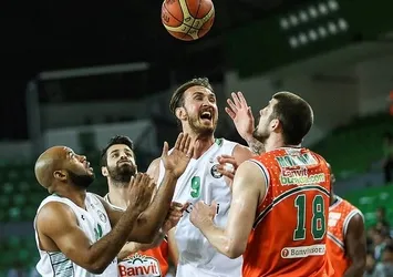 Darüşşafaka Doğuş, Semih Erden ile uzattı!