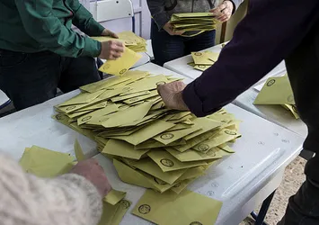 CHP'den yargıya müdahale ve tehdit