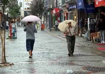 Meteoroloji tek tek uyardı! Çok kuvvetli yağış geliyor | Dikkat! Sel, su baskını, dolu
