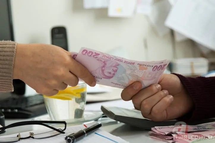 Emekli bayram ikramiyesi artışı: Ne kadar zam yapıldı? 1