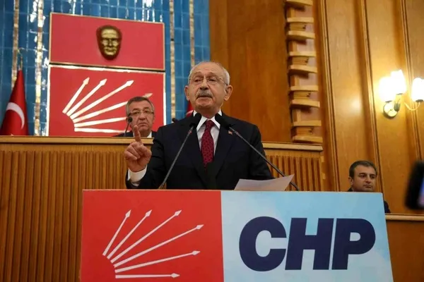 kilicdaroglundan-olaganustu-toplanti-karari-tum-vekiller-cagrildi-tarih-detayi-adayliga-yorumlandi-1670792028903.jpg Kılıçdaroğlu'ndan olağanüstü toplantı kararı! Tüm vekiller çağrıldı: Tarih detayı adaylığa yorumlandı - 3