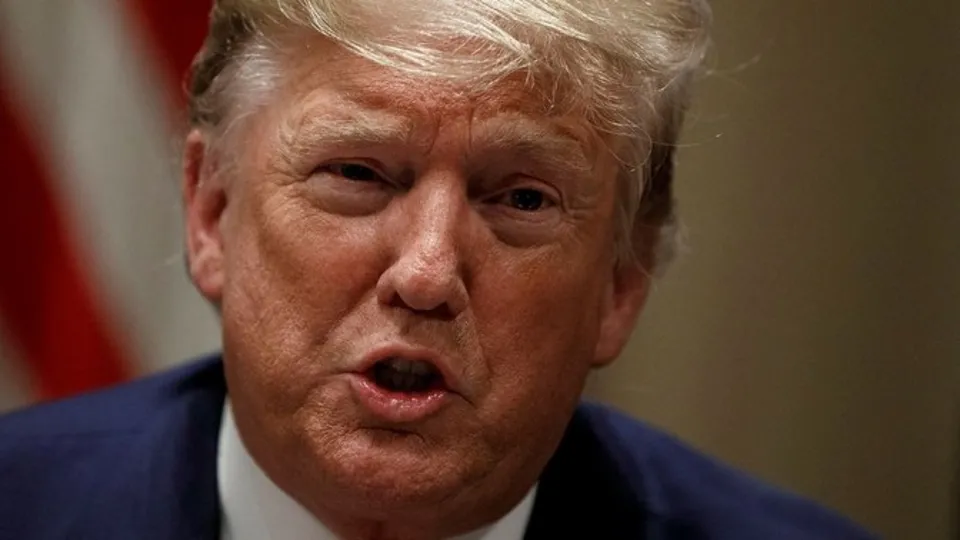 Trump’tan finansal saldırı itirafı