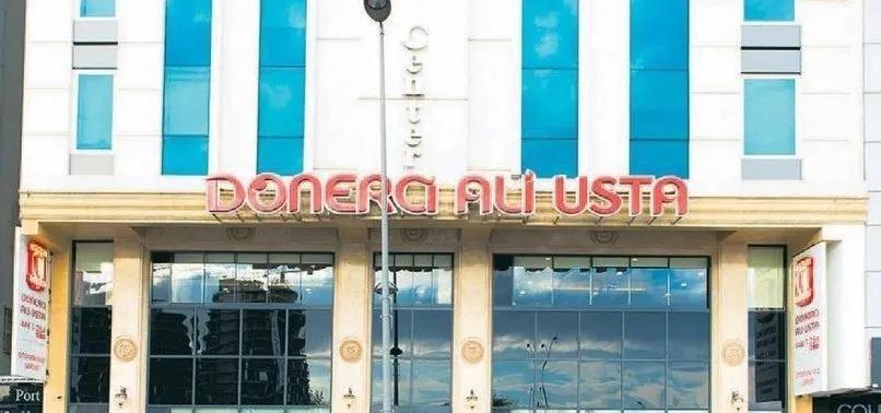 Ünlü dönerci Ali Özcan FETÖ'den tutuklandı