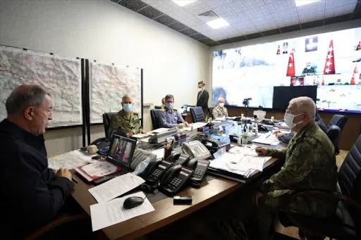 bakan-akar-pence-yildirim-ve-pence-simsek-operasyonlarinda-68-terorist-etkisiz-hale-getirildi-1620197149021.jpg Bakan Akar: Pençe-Yıldırım ve Pençe-Şimşek operasyonlarında 68 terörist etkisiz hale getirildi - 2