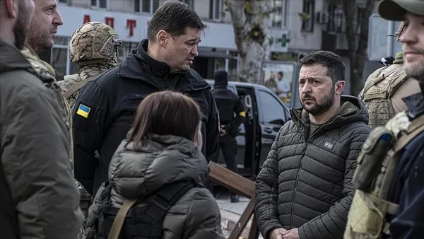 ukrayna-ve-polonya-arasinda-tahil-krizi-zelenskiynin-bm-genel-kurulundaki-sozleri-uzerine-ukrayna-buyukelcisi-1695226869661.jpg Ukrayna ve Polonya arasında tahıl krizi! Zelenskiy'nin BM Genel Kurulundaki sözleri üzerine Ukrayna Büyükelçisi Polonya Dışişleri Bakanlığına çağrıldı - 2