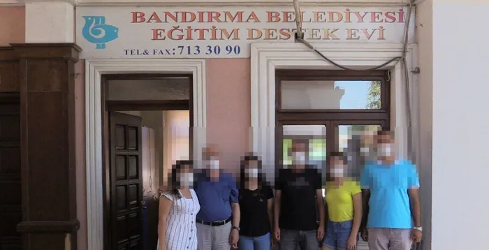 CHP’li Bandırma Belediyesinin eğitim destek evinde mide bulandıran olay: Annenin şüphesi cinsel istismarı ortaya çıkardı
