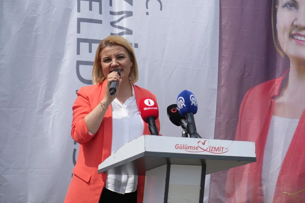 izmit-belediyesi-sorusturmasinda-3-kilo-altin-iddiasi-1784881388199.jpg İzmit Belediye Başkanı Fatma Kaplan (İHA)