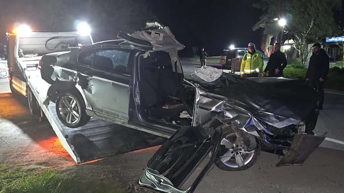 Terkirdağ'da otomobil ormanlık alana devrildi: 1 ölü 3 yaralı