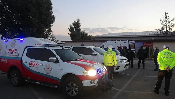 Son dakika: Akçakale Şanlıurfa hudut hattında 3 Mehmetçik şehit oldu