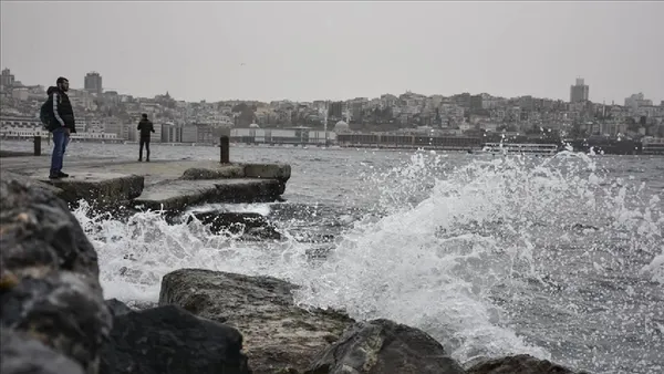 Son dakika: İstanbul’a 90 km/saat fırtına uyarısı! Hafta sonu kuvvetli rüzgar ve yağmur var | Meteoroloji o illeri açıkladı