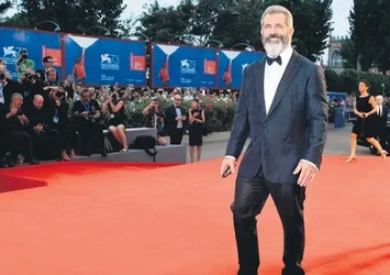 Mel Gibson'ı ikna etti! Türk filminde rol alacak