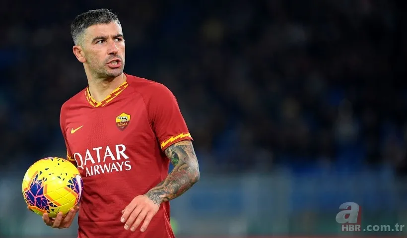 Roma'daki 5 gollü mücadelede Cengiz Ünder yıkıldı 16