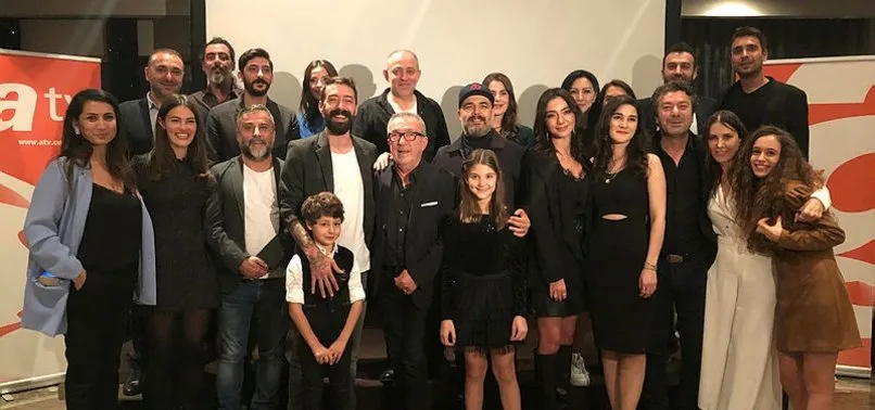 Sen Anlat Karadeniz ekibinden duygusal veda