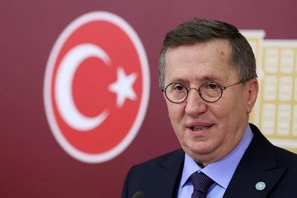İYİ Partili Lütfü Türkkan’dan Boğaziçi’ndeki provokatörlere skandal destek: Onlar terörist değil, onları sevin