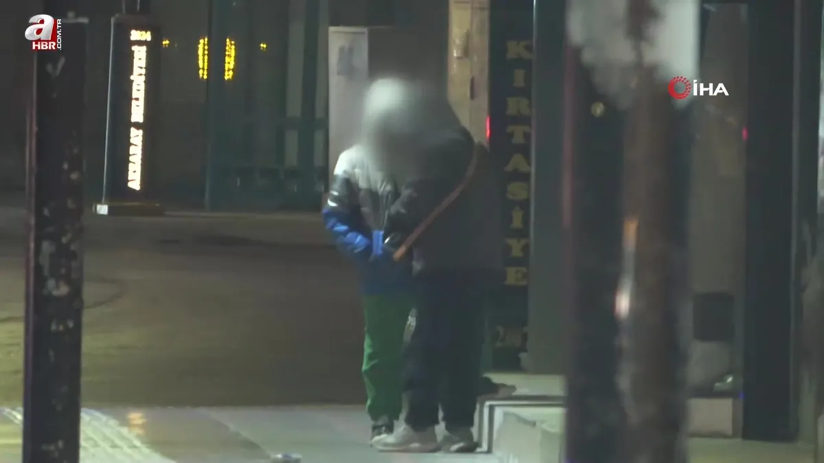 Kavşaklarda dilenci çocuk tehlikesi