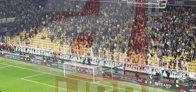Fenerbahçe taraftarından Filistin’e destek pankartı: Bir çocuk ağlıyorsa, coğrafya önemsizdir