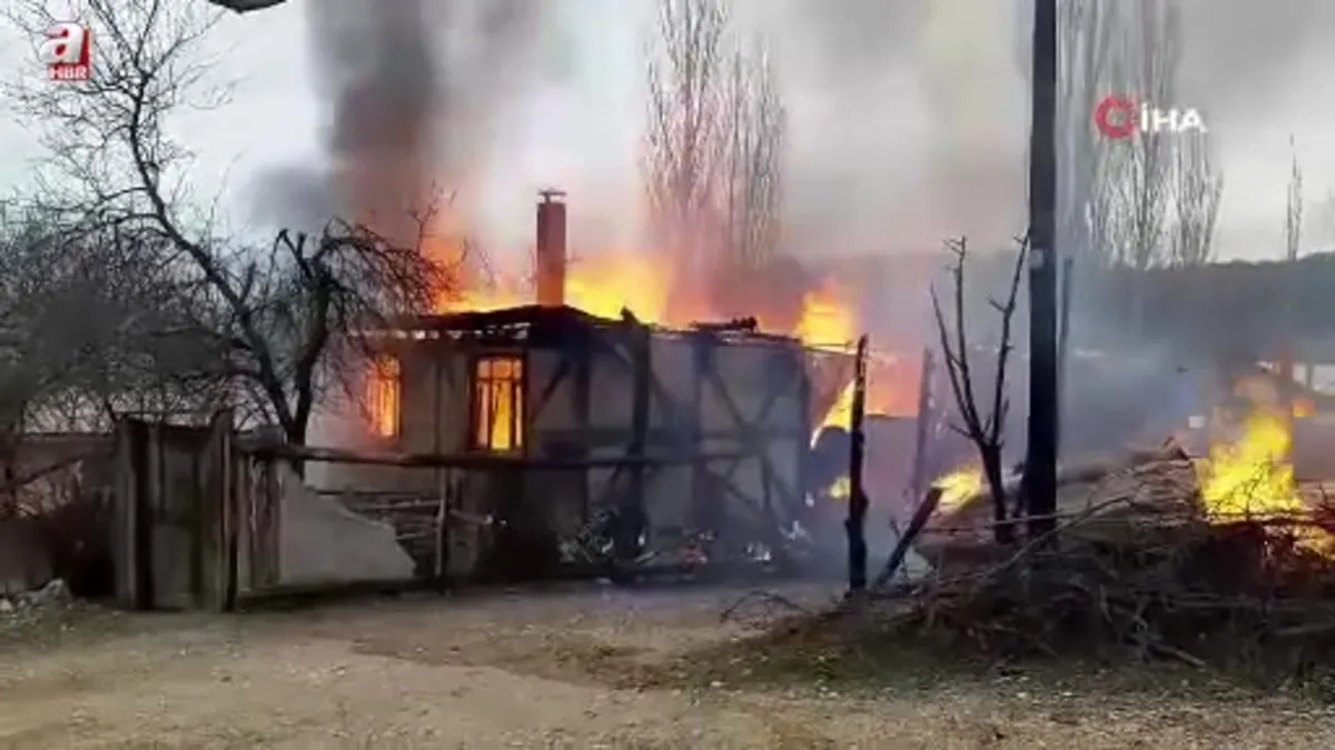 Bolu'da ev ve ahır alev alev yandı