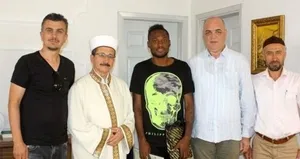 Manisaspor’a geldi Müslüman oldu!