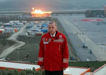 Karadeniz gazı rekor sürede karada! Dünyadaki örneklerine fark attı