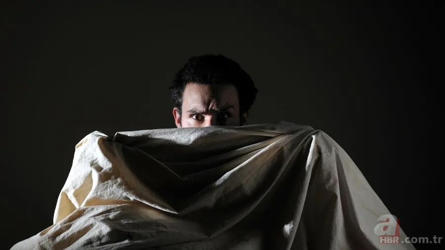 Uzmanlar uyardı: Uykunuzda eğer bunları yapıyorsanız yüksek stres altındasınız 4