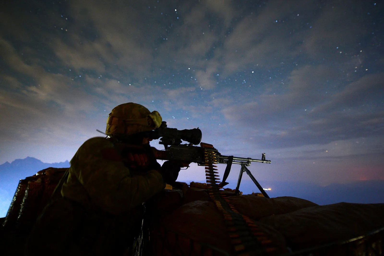 Son dakika: MSB: Barış Pınarı bölgesinde 2 PKK-YPG’li öldürüldü