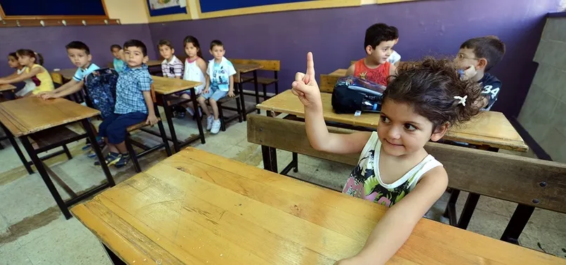 Son dakika: Okula başlama yaşı 69 aya çıktı