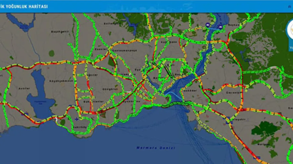 İstanbul'da trafik felç oldu!