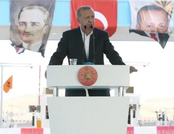 Son dakika: Hazine ve Maliye Bakanı Berat Albayrak’tan Ankara-Niğde Otoyolu mesajı