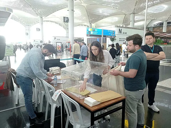 1684095213268.jpg Yurt dışı oylarında son durum ne? Seçim sonucunda kritik rol üstlenecek! İşte ülke ülke son oranlar... - 1