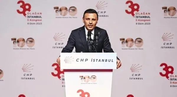 chpnin-saibeli-kurultayinda-karabattan-delege-oyunu-1743224817914.jpeg CHP İstanbul İl Başkanı Özgür Çelik (AA)